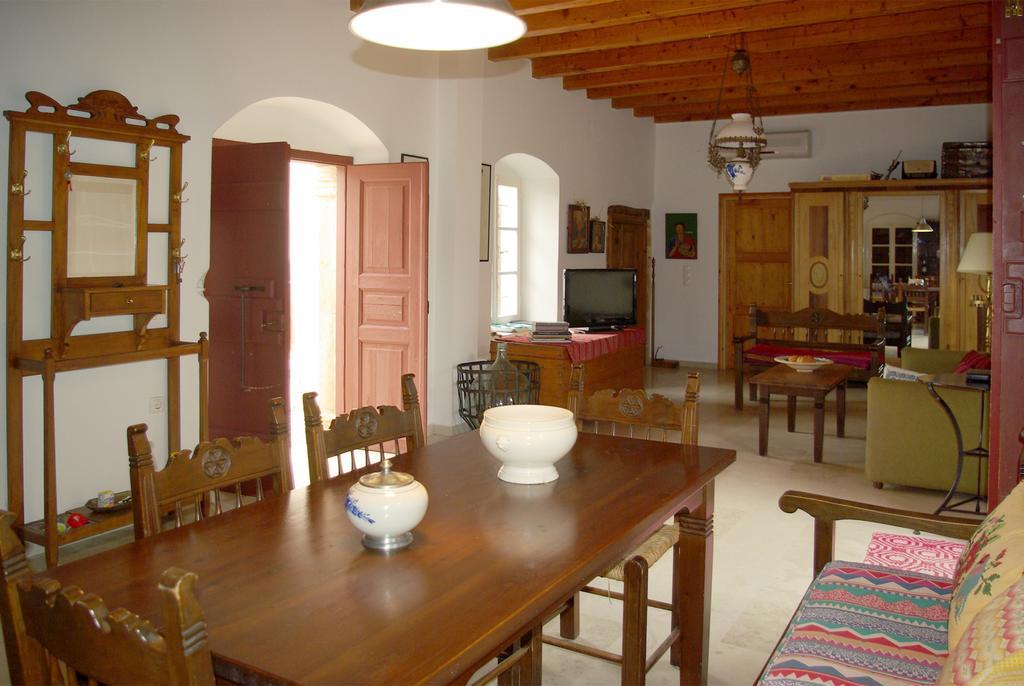 Villa Sior Nikoletos à Vóroi Extérieur photo